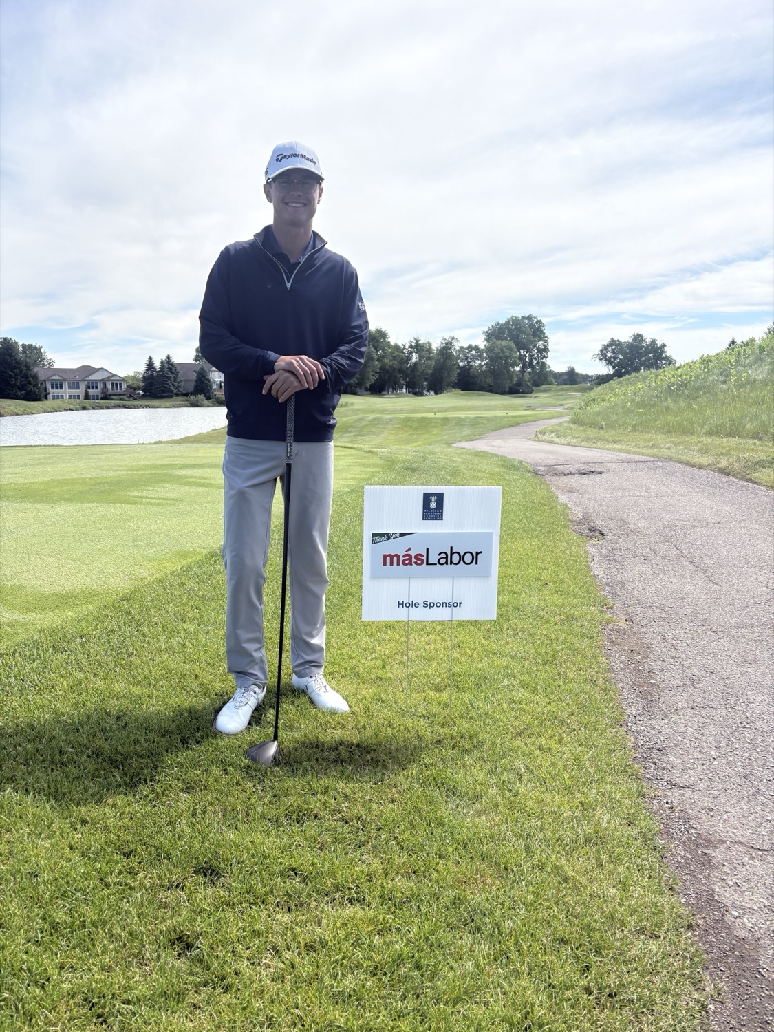 A dedicated golf specialist, active where clubs gather